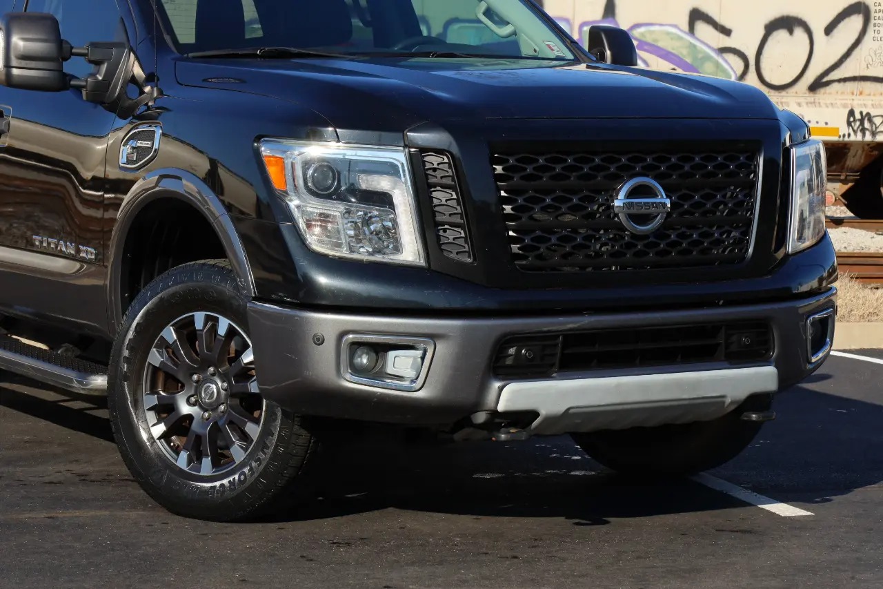 2016 Nissan Titan XD - 3