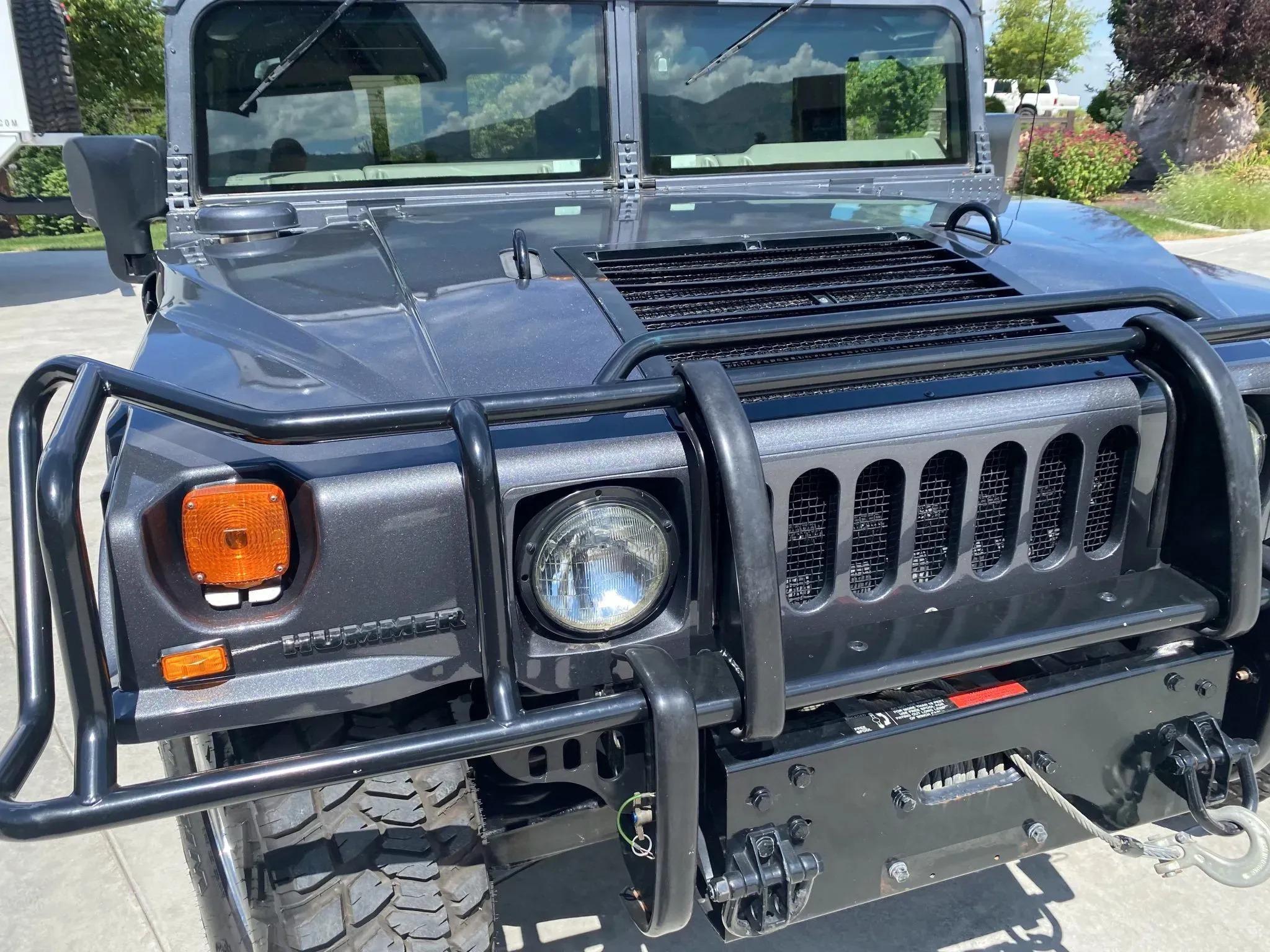 2003 Hummer H1