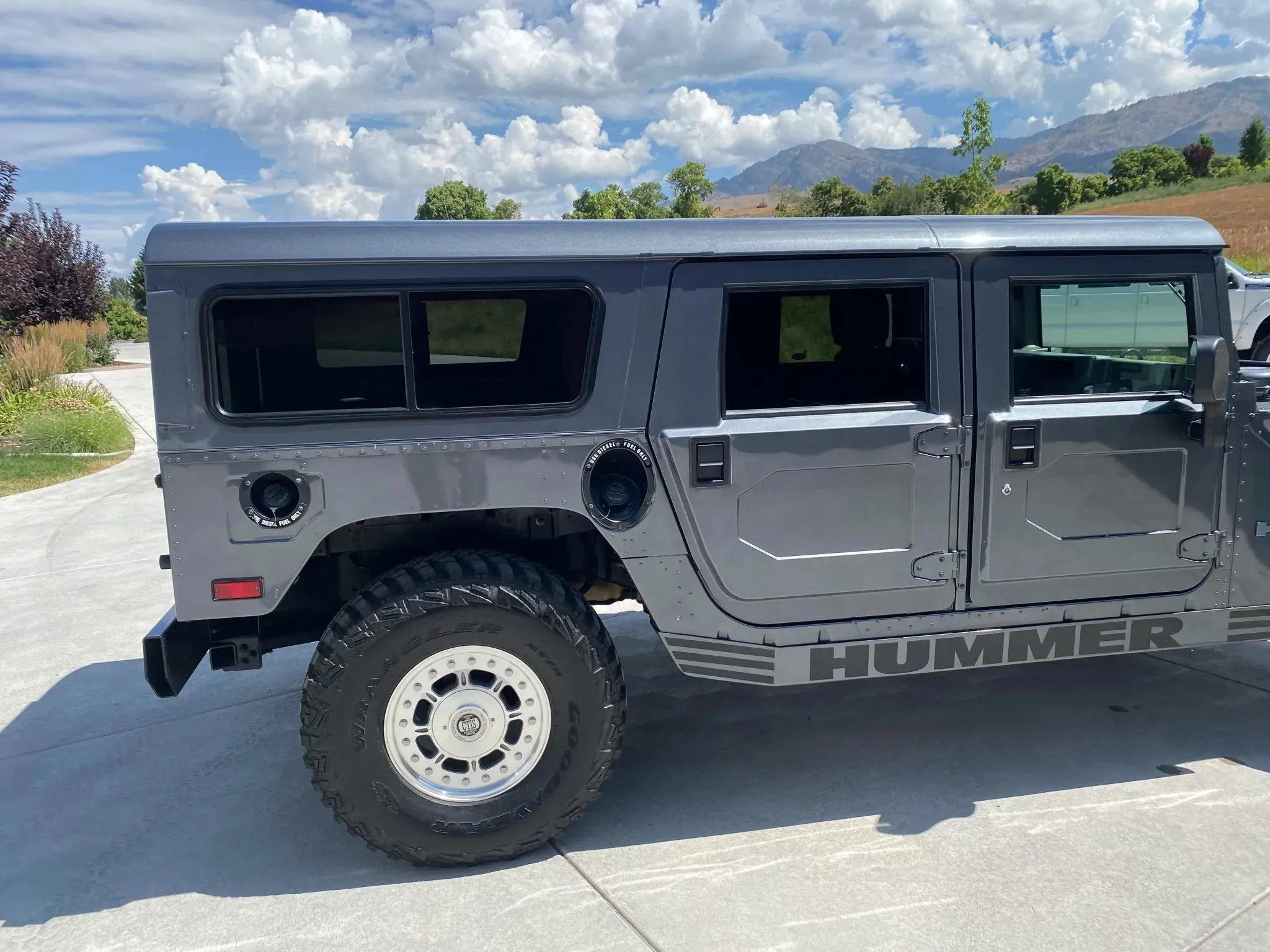 2003 Hummer H1