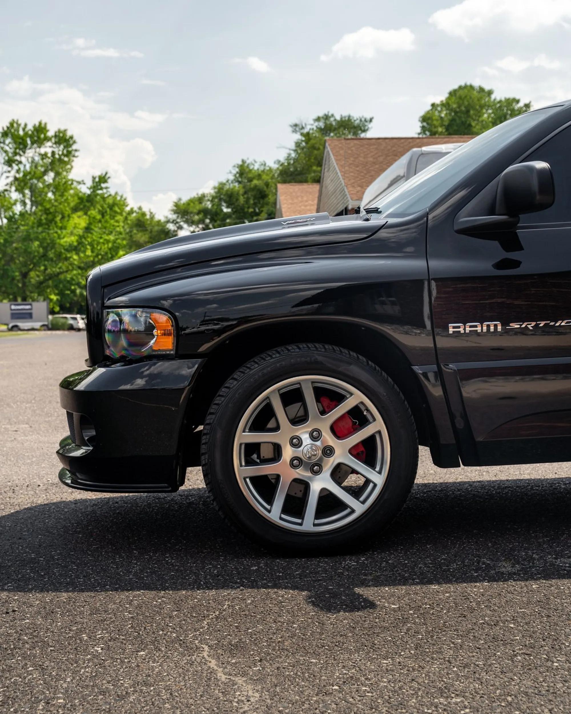 2005 Dodge Ram SRT-10