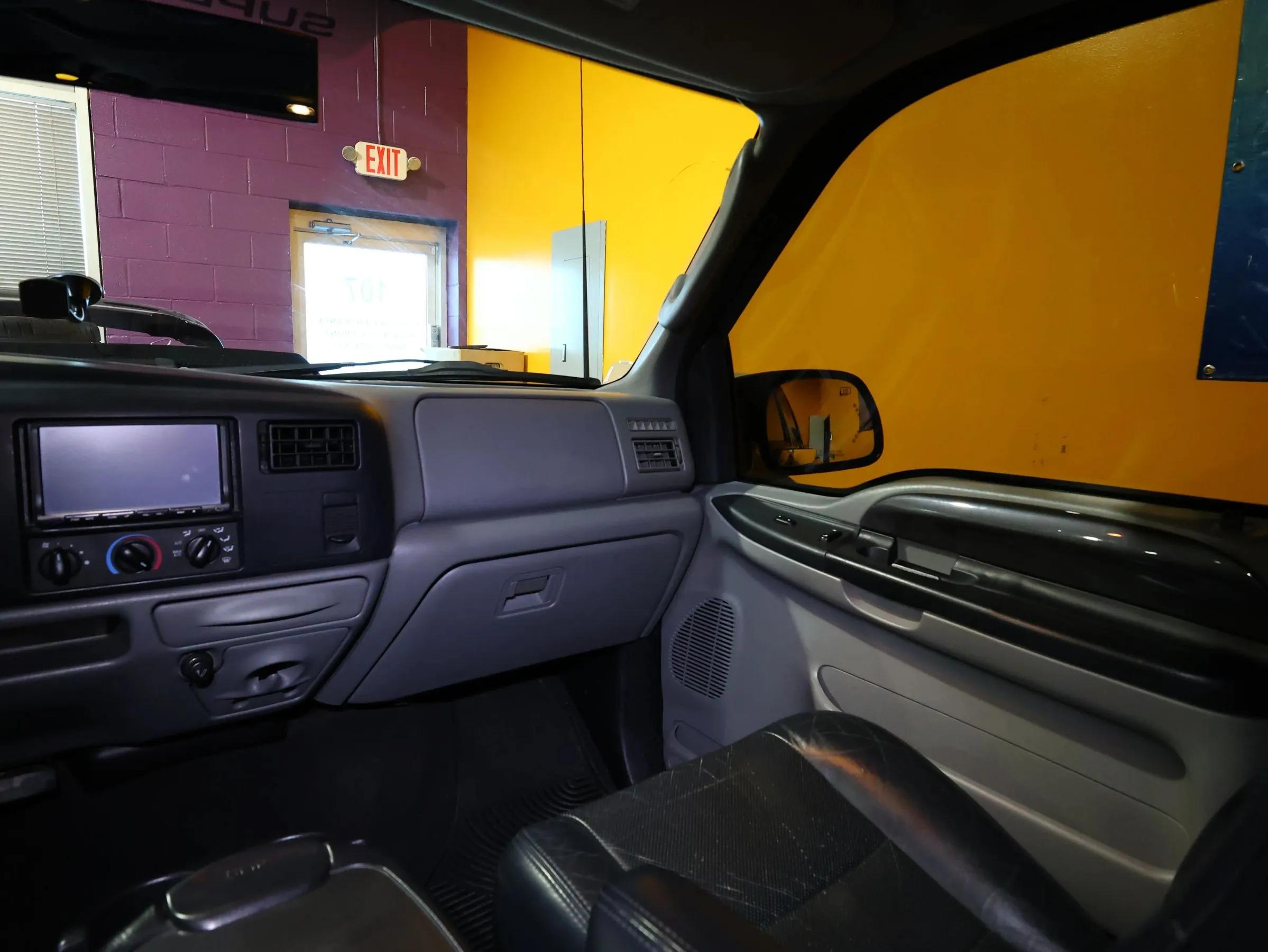 2003 Ford F-350 XLT Dually