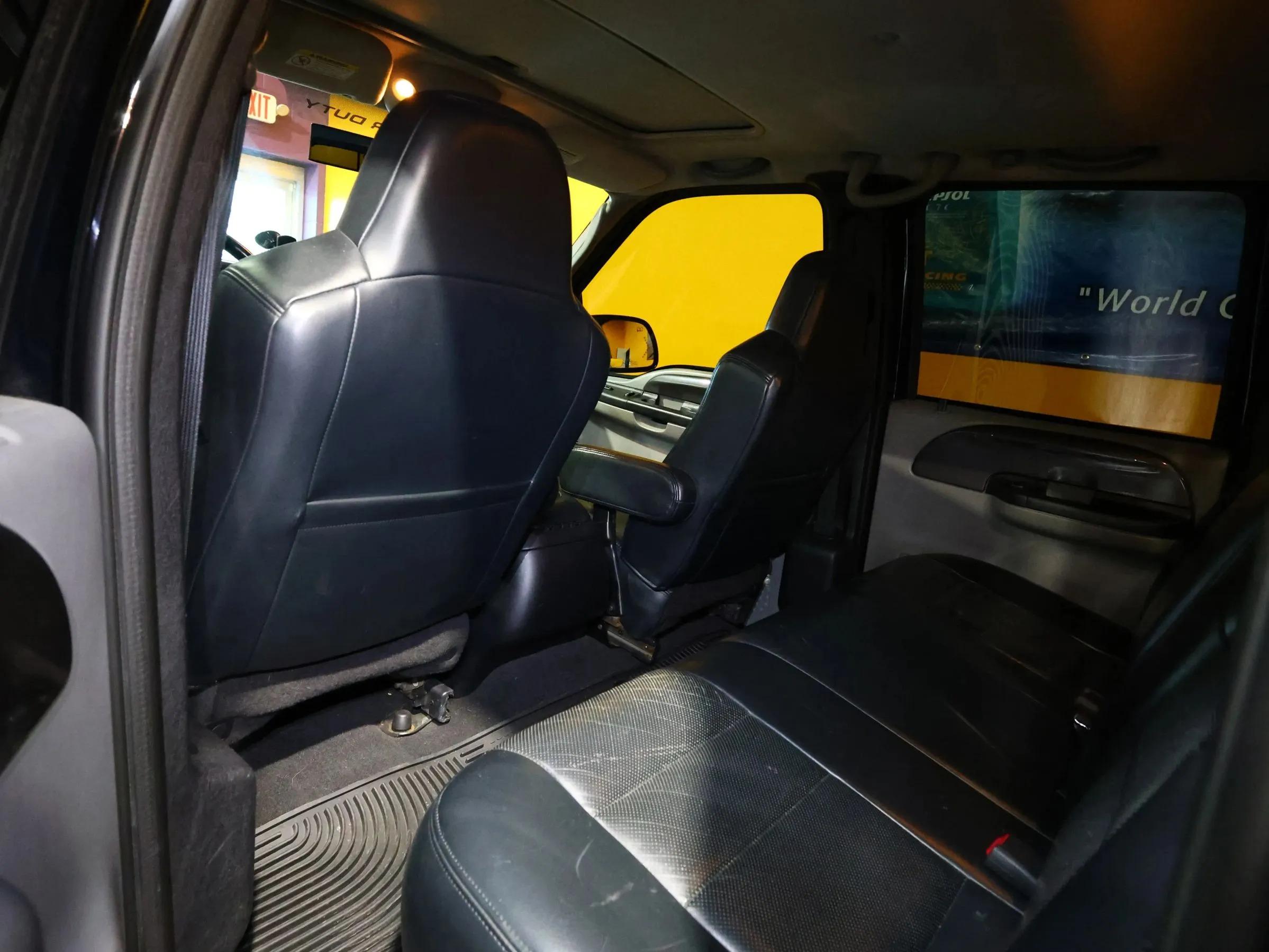 2003 Ford F-350 XLT Dually