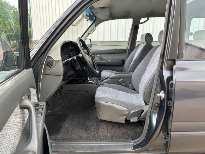 Modified 1991 Toyota Land Cruiser