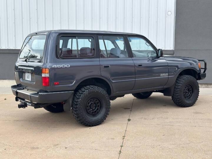 Modified 1991 Toyota Land Cruiser