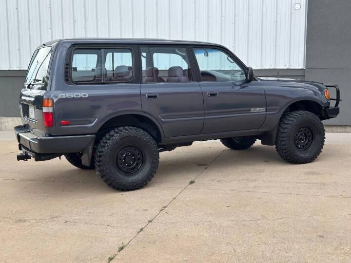 Modified 1991 Toyota Land Cruiser