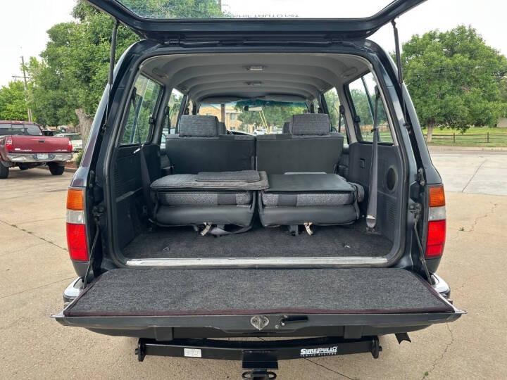 Modified 1991 Toyota Land Cruiser