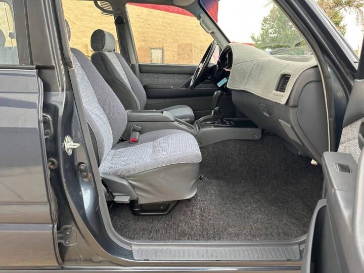 Modified 1991 Toyota Land Cruiser