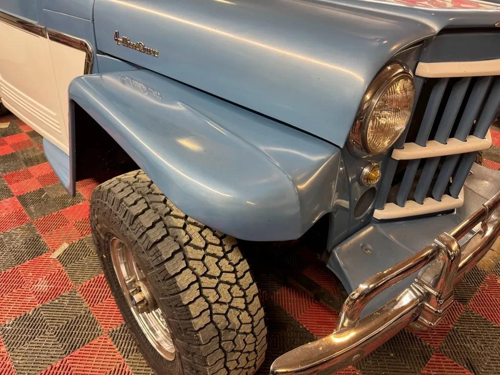 1962 Willys Jeep Pickup
