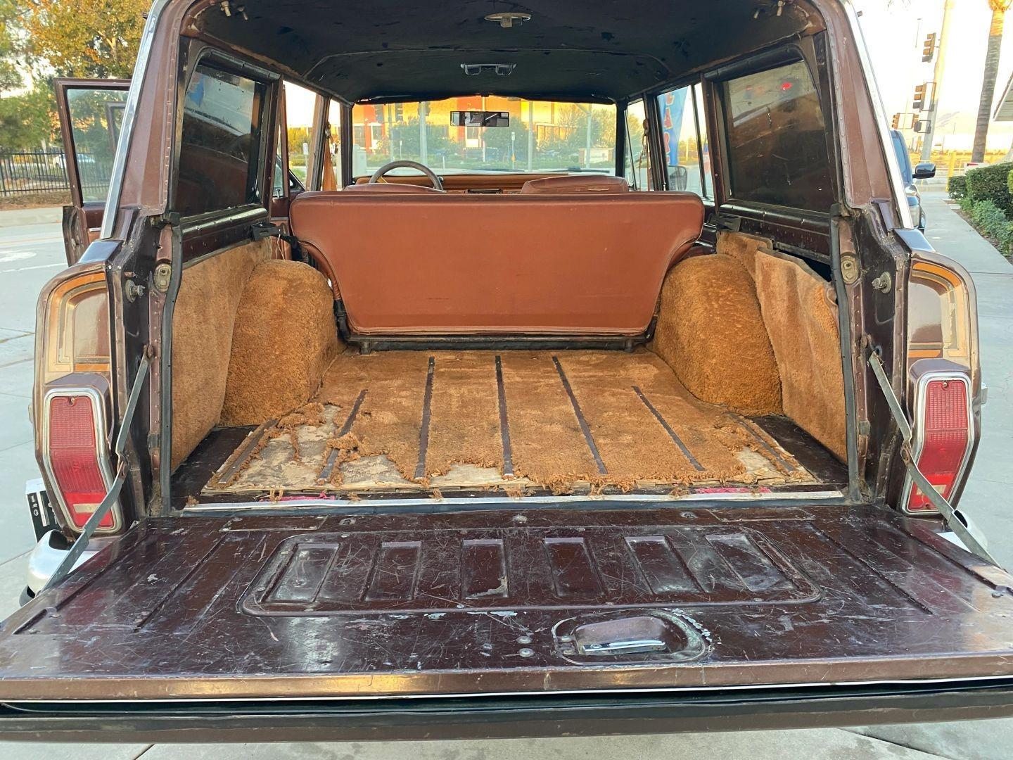 1983 Jeep Cherokee Laredo