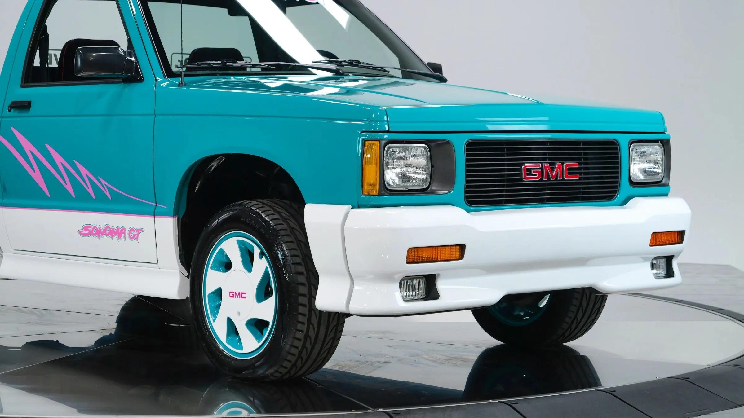 1992 GMC  Sonoma GT
