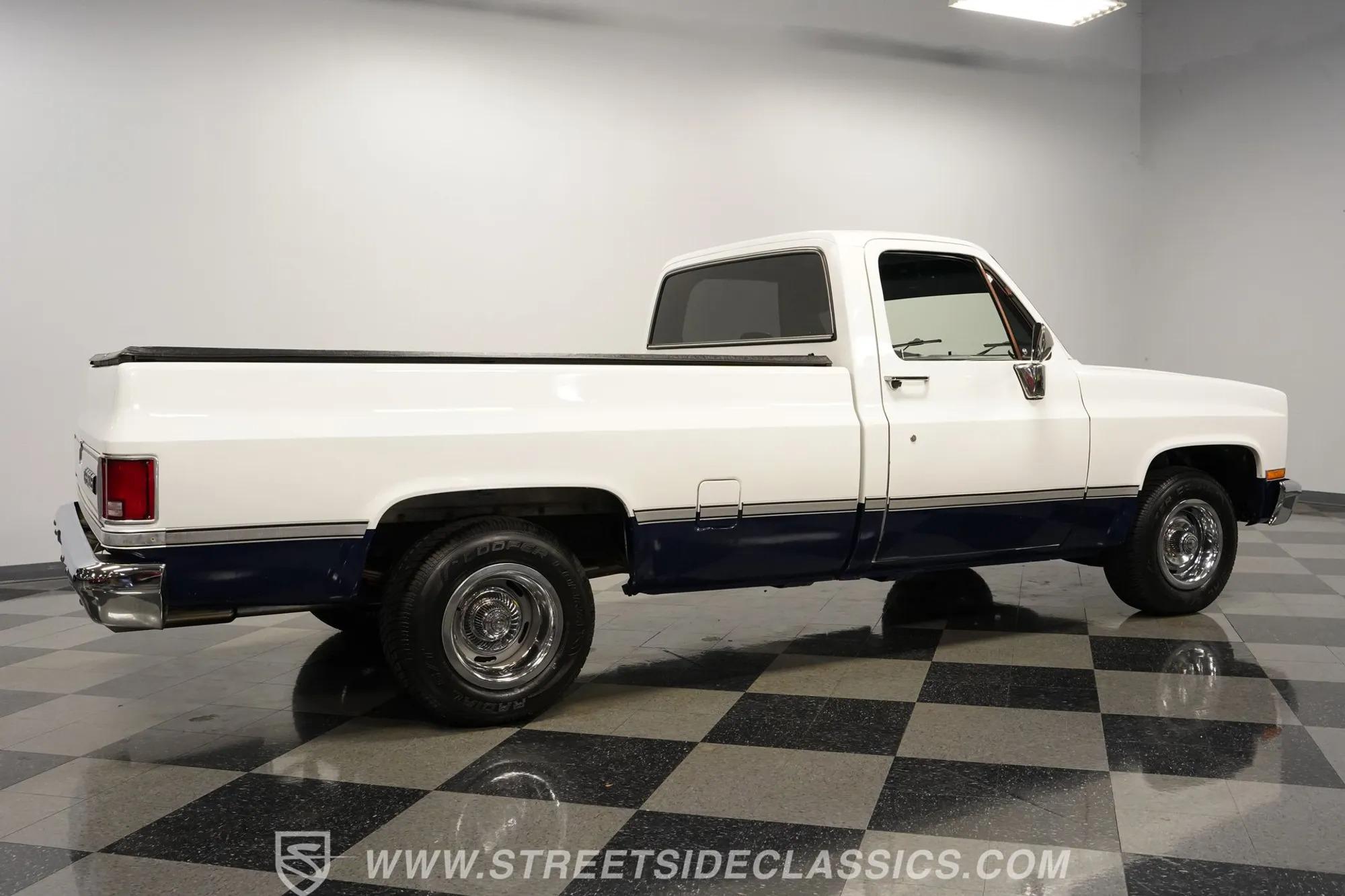 1984 Chevrolet C10 Restomod
