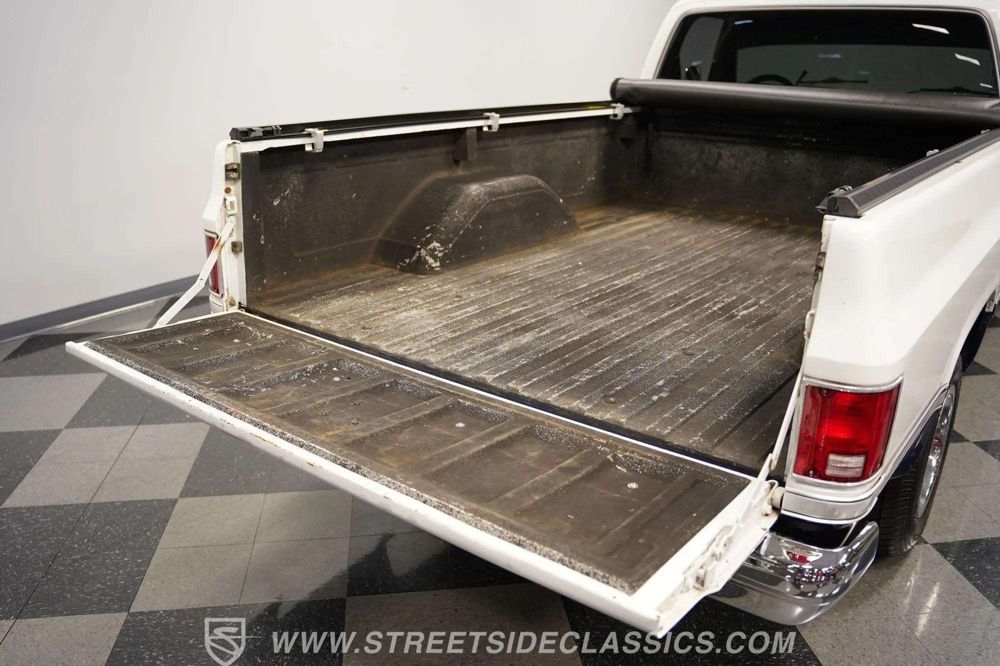 1984 Chevrolet C10 Restomod