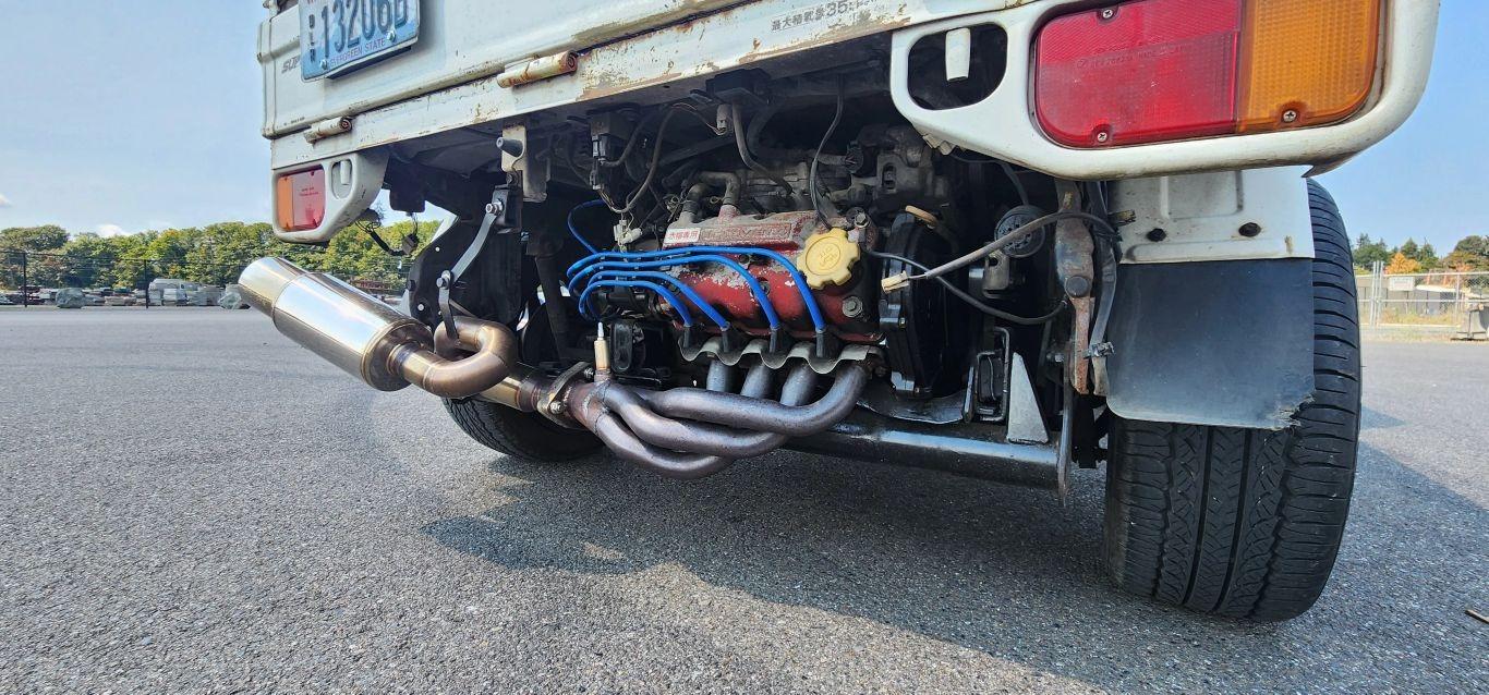 Supercharged 1991 Subaru Sambar Akebo - 4