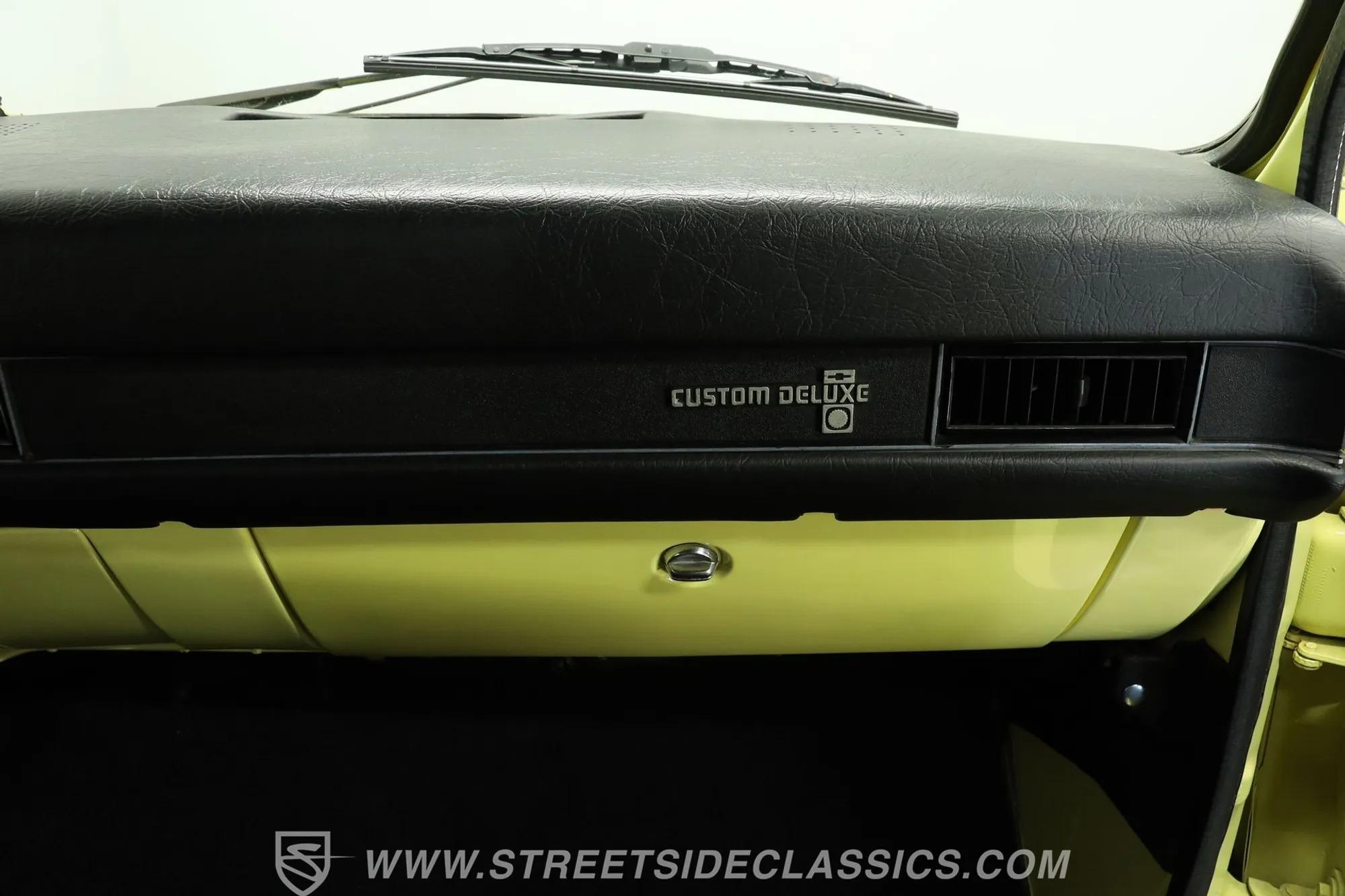 1987 Chevrolet C10 Custom Deluxe Stepside