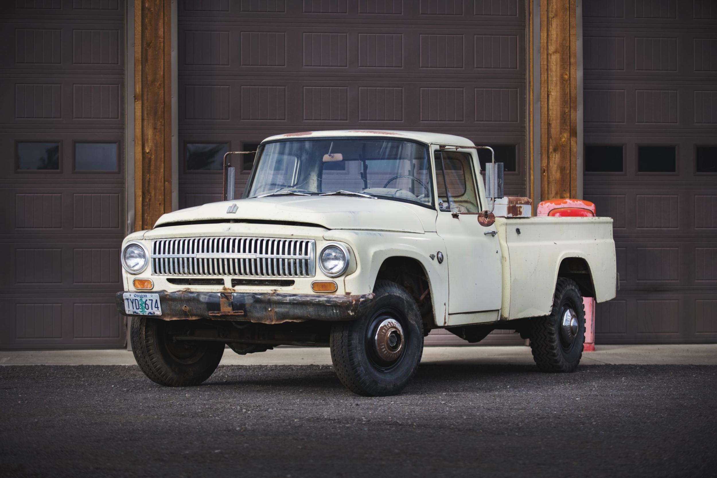 1966 International C1200 4wd Pickup - 4