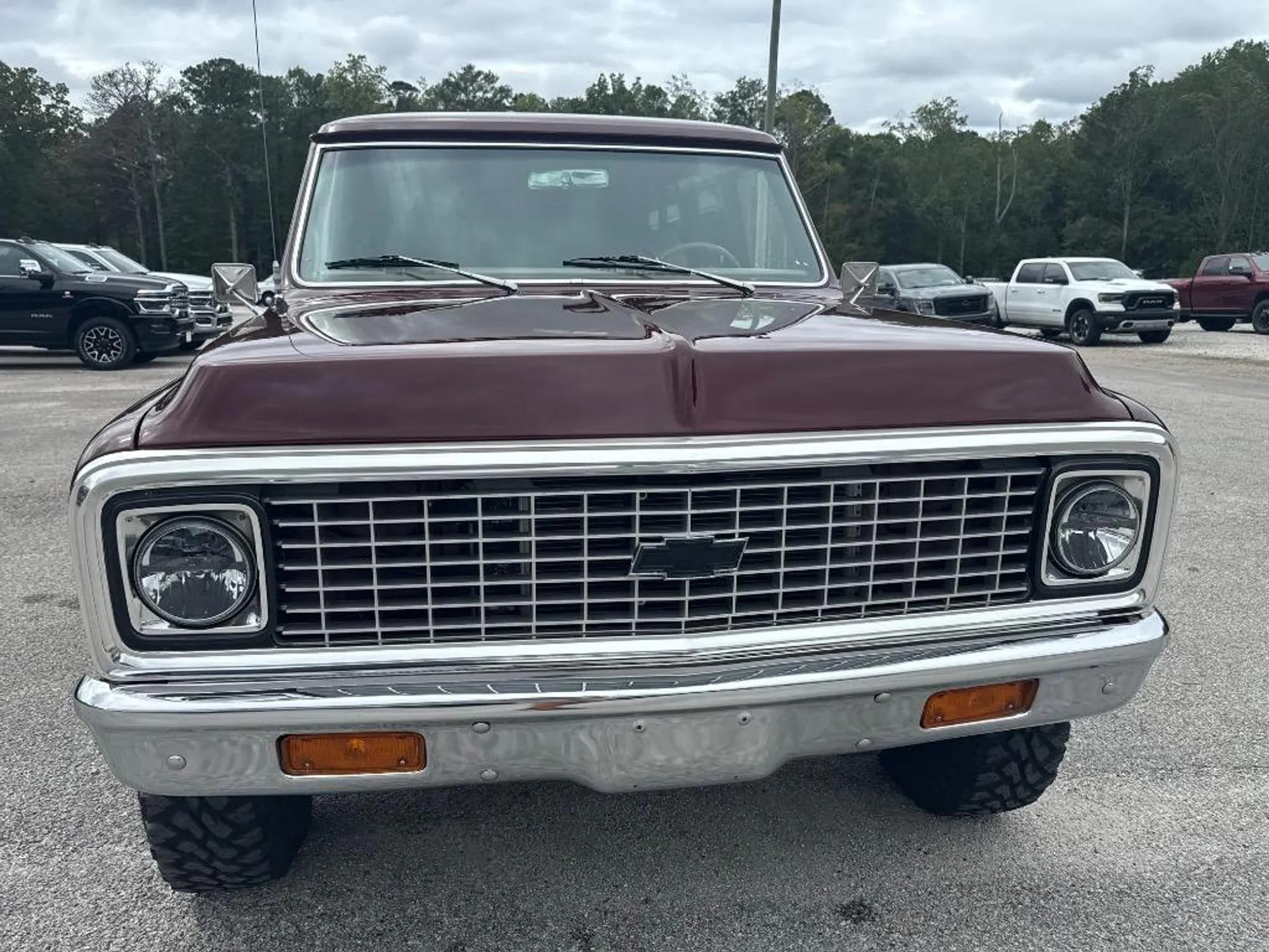 1972 Chevrolet Suburban 4×4