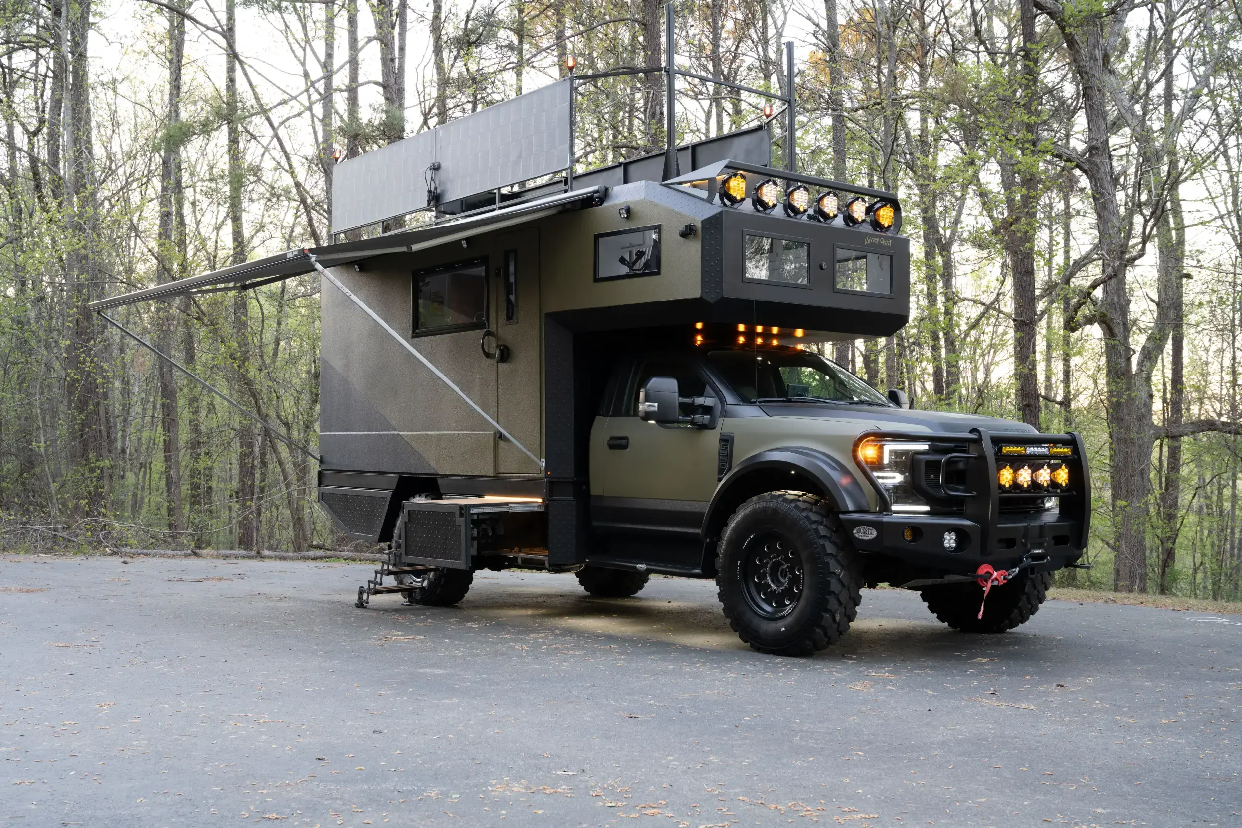 2021 Ford F-550 Expedition Vehicle - 3