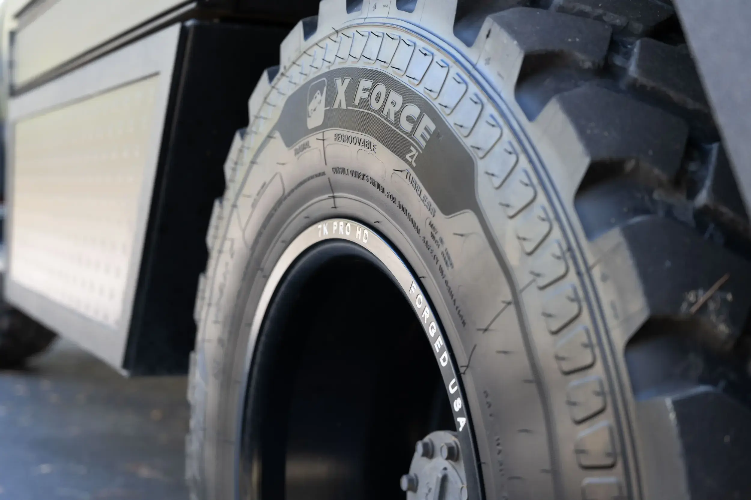 2021 Ford F-550 Expedition Vehicle