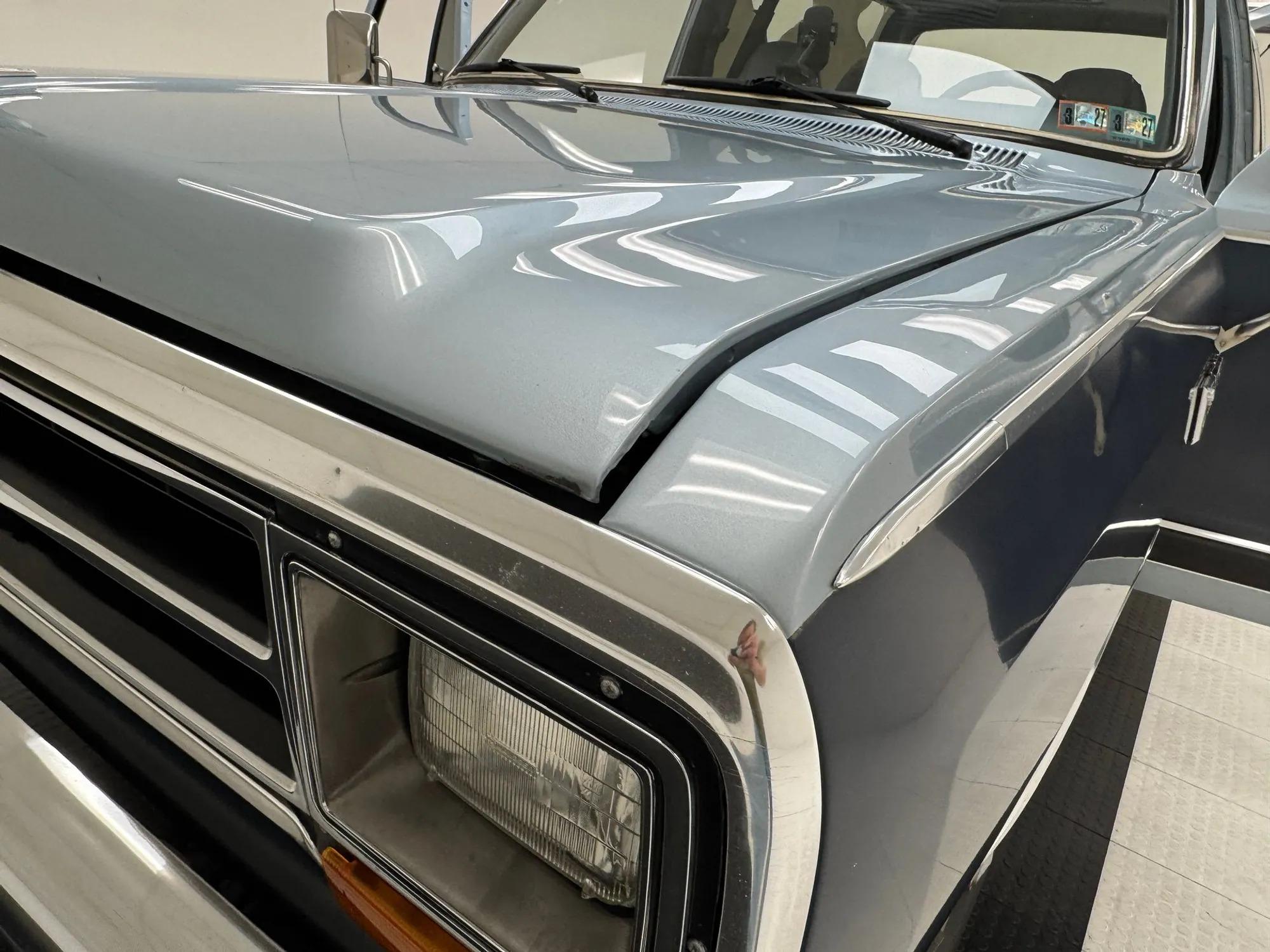 1987 Dodge Ramcharger 150 LE