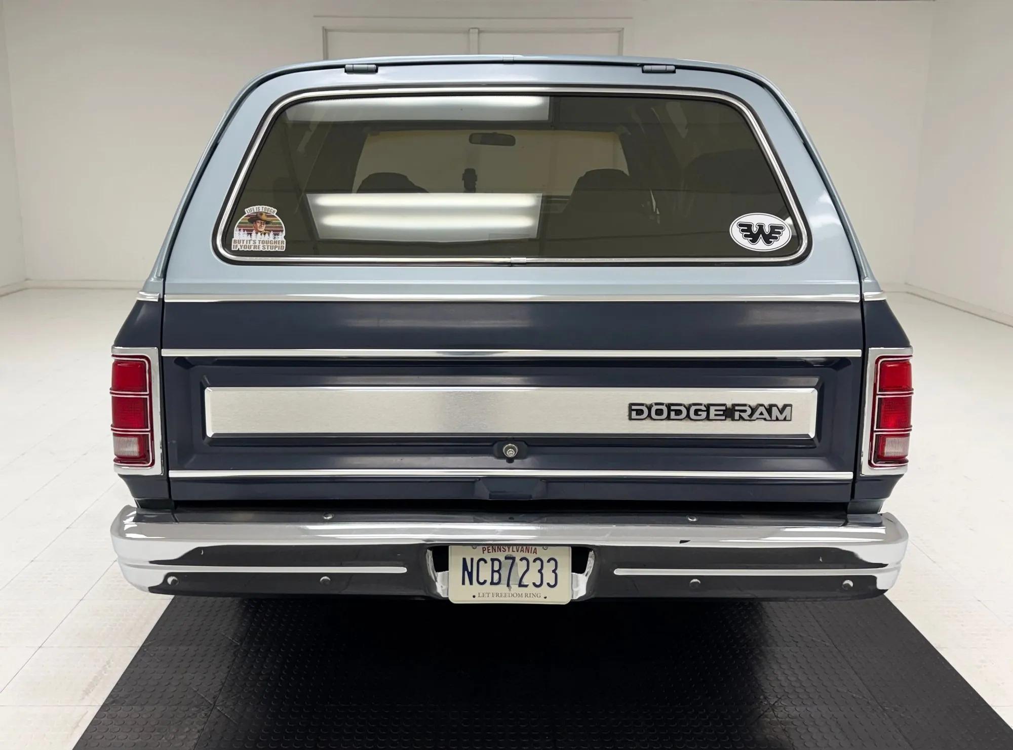 1987 Dodge Ramcharger 150 LE - 4