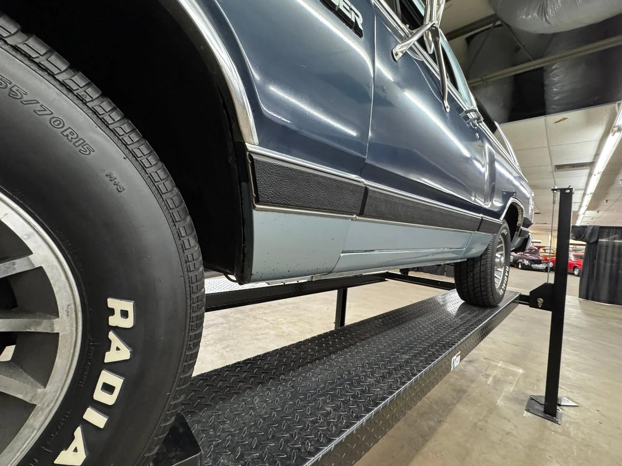 1987 Dodge Ramcharger 150 LE