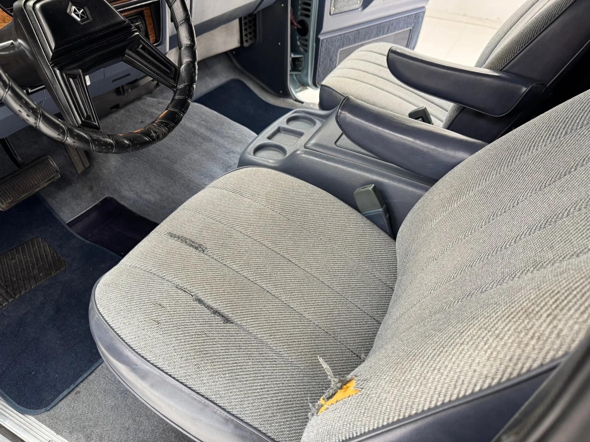 1987 Dodge Ramcharger 150 LE