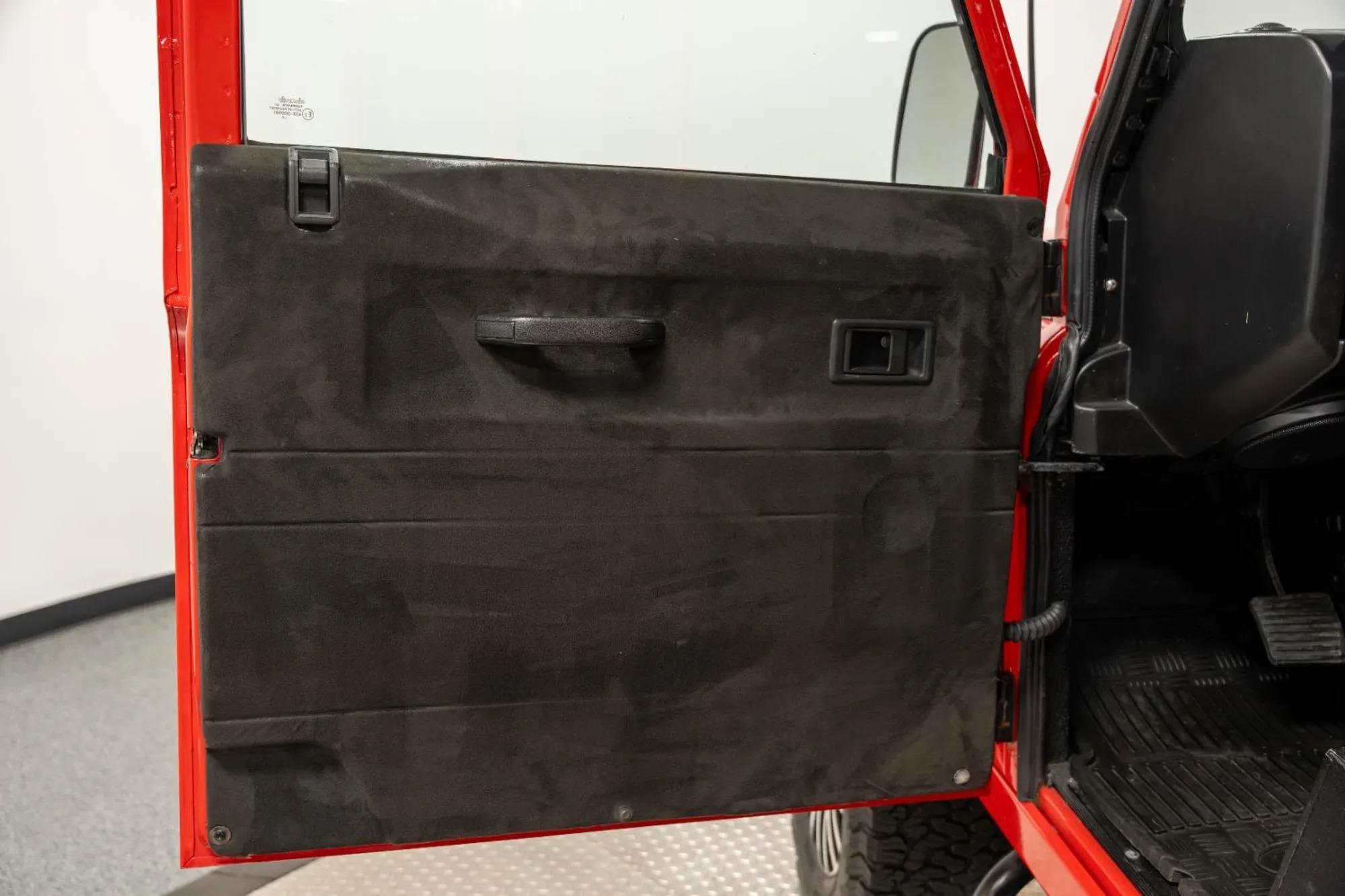 1983 Land Rover Defender 110