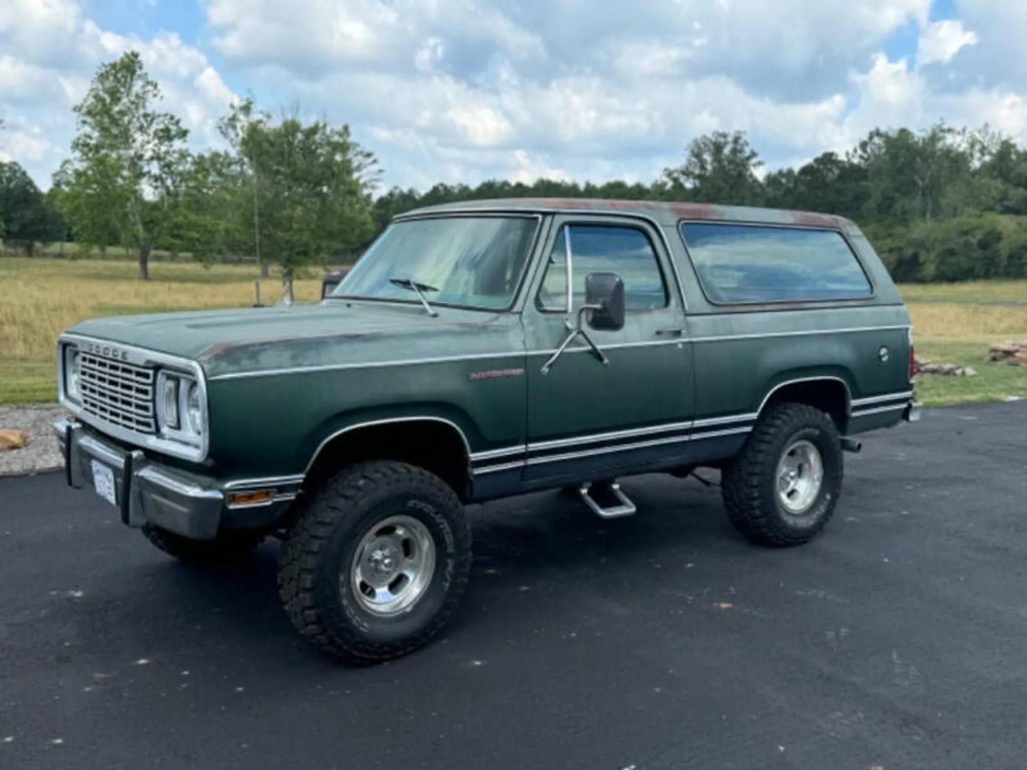  Dodge Ramcharger