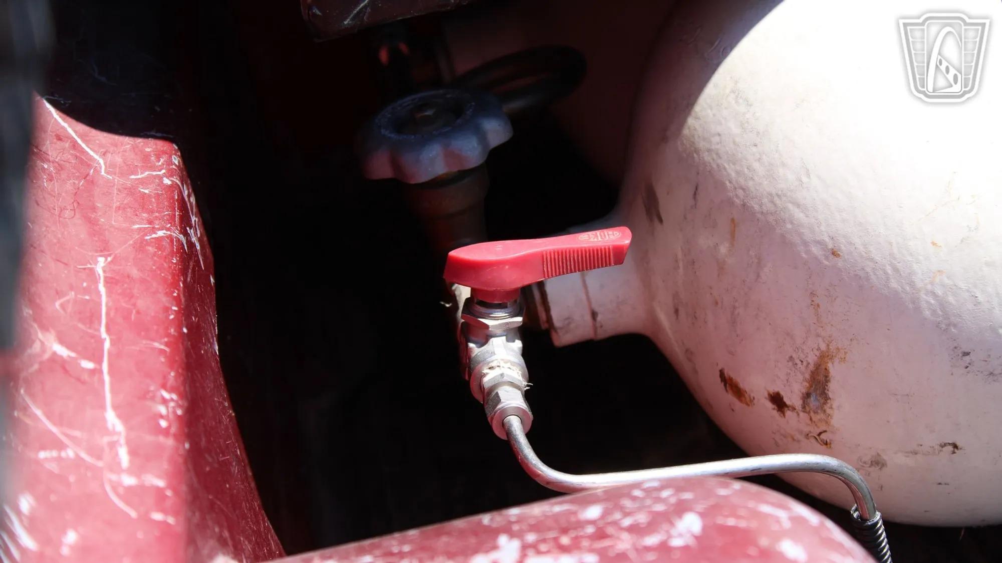 CNG-Powered 1990 Chevrolet C1500