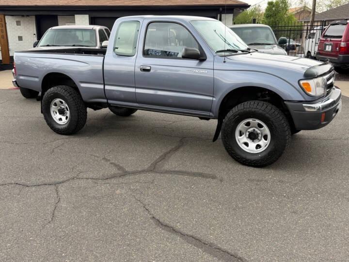 Refurbished 1998 Toyota Tacoma SR5