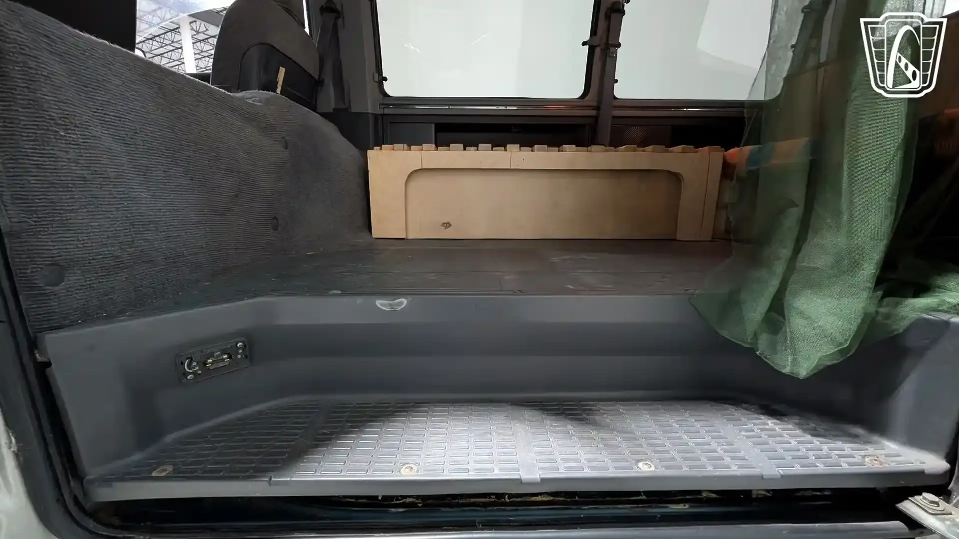 1995 Mitsubishi Delica