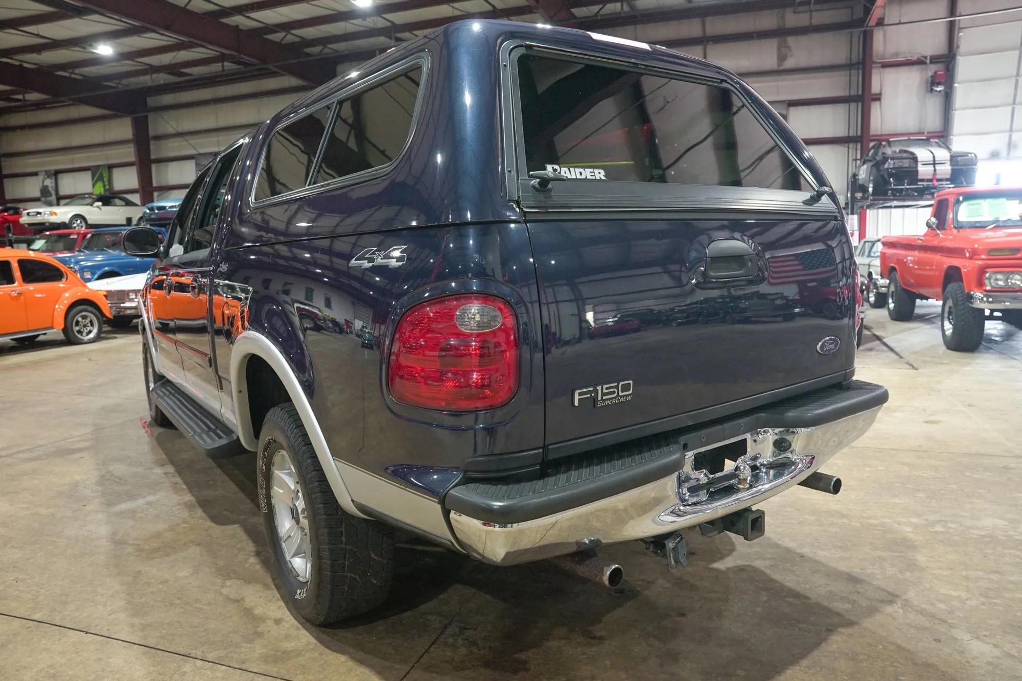 2001 Ford F-150 Lariat 4×4 - 5