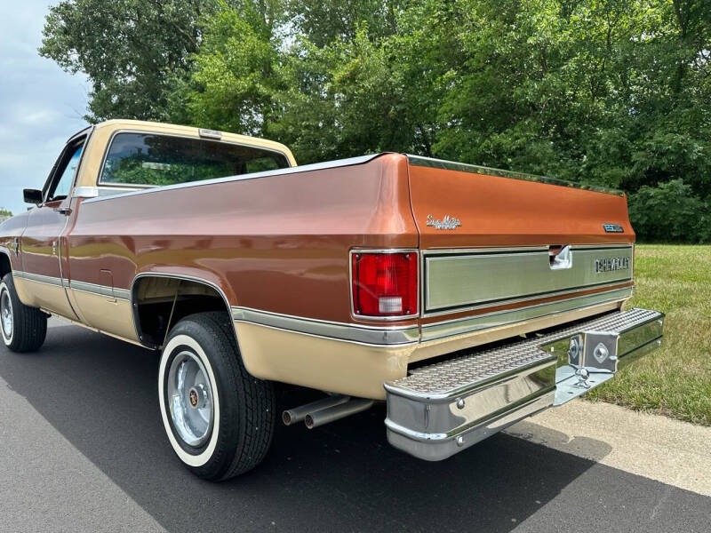 9,800-Mile 1982 Chevrolet K10 Silverado - 4