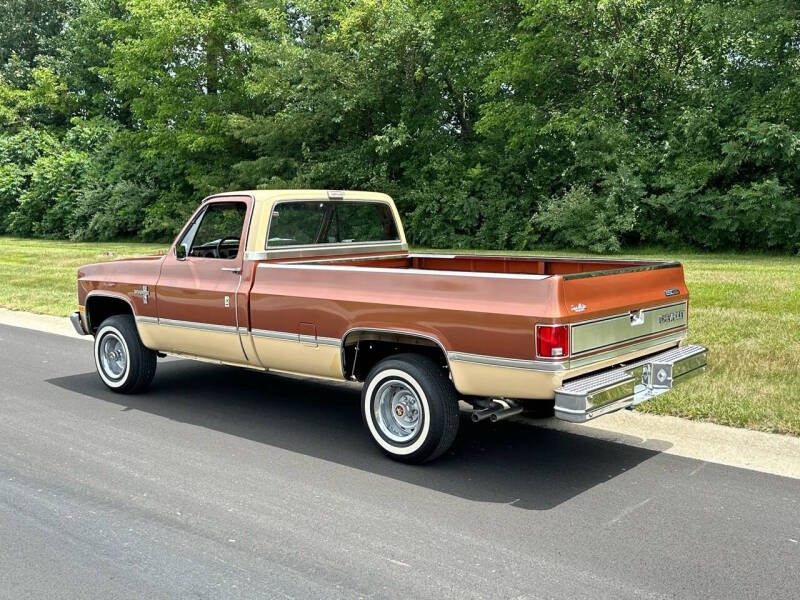 9,800-Mile 1982 Chevrolet K10 Silverado - 3