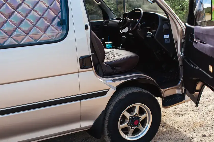 1994 Toyota Hiace Grand Cabin