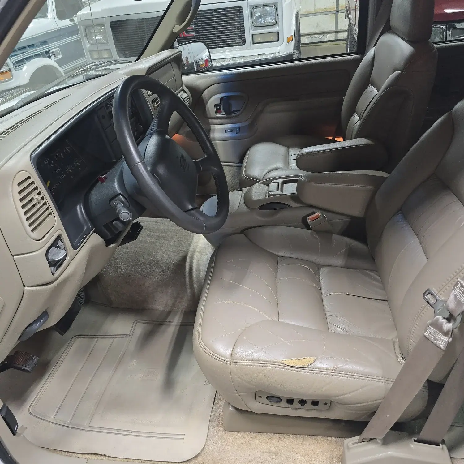 1999 Chevrolet Suburban 2500