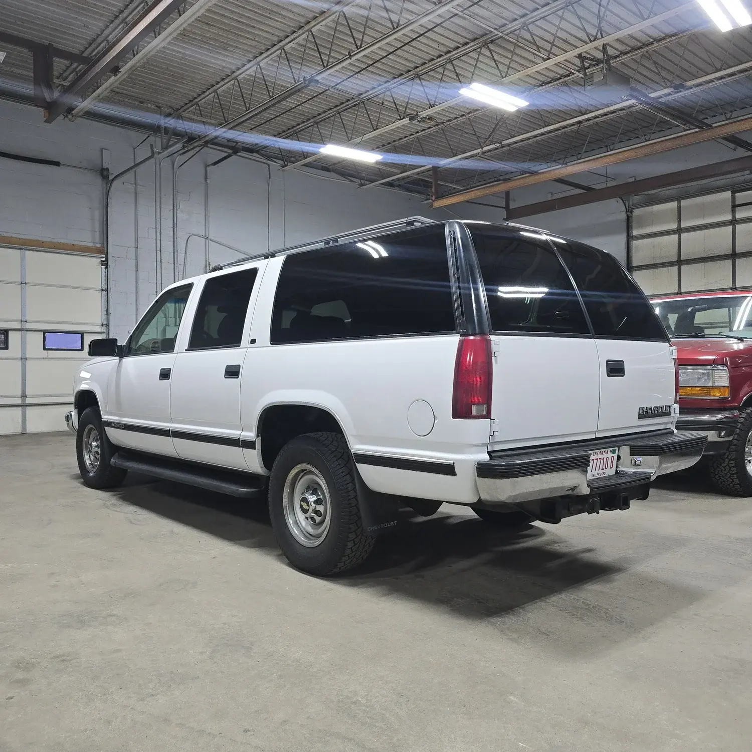 1999 Chevrolet Suburban 2500 - 2