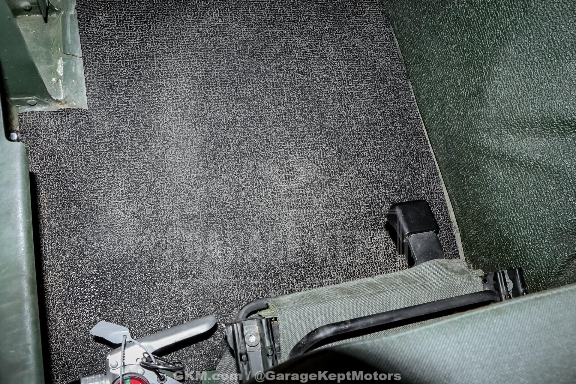 2009 AM General M1165A1