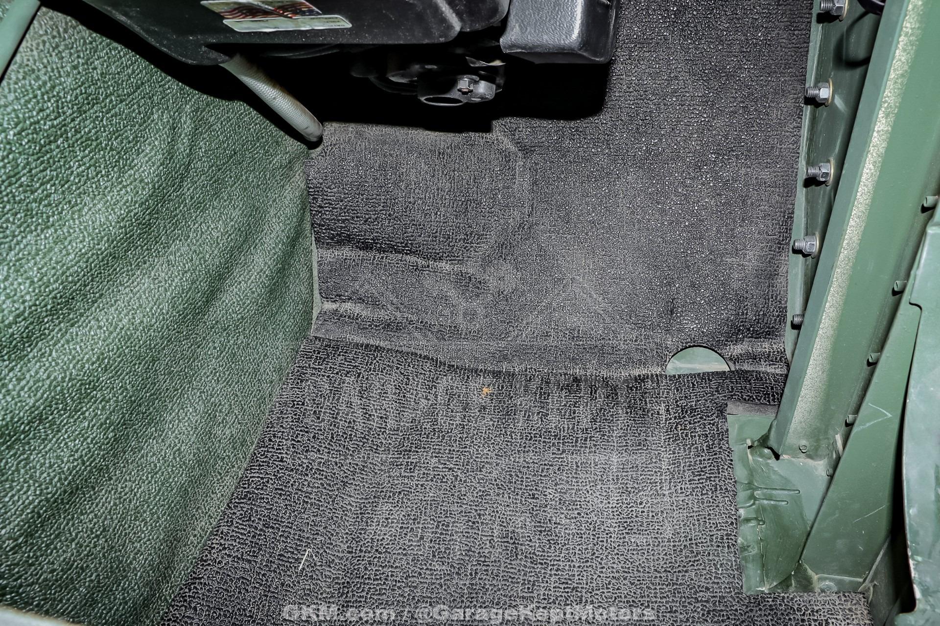2009 AM General M1165A1