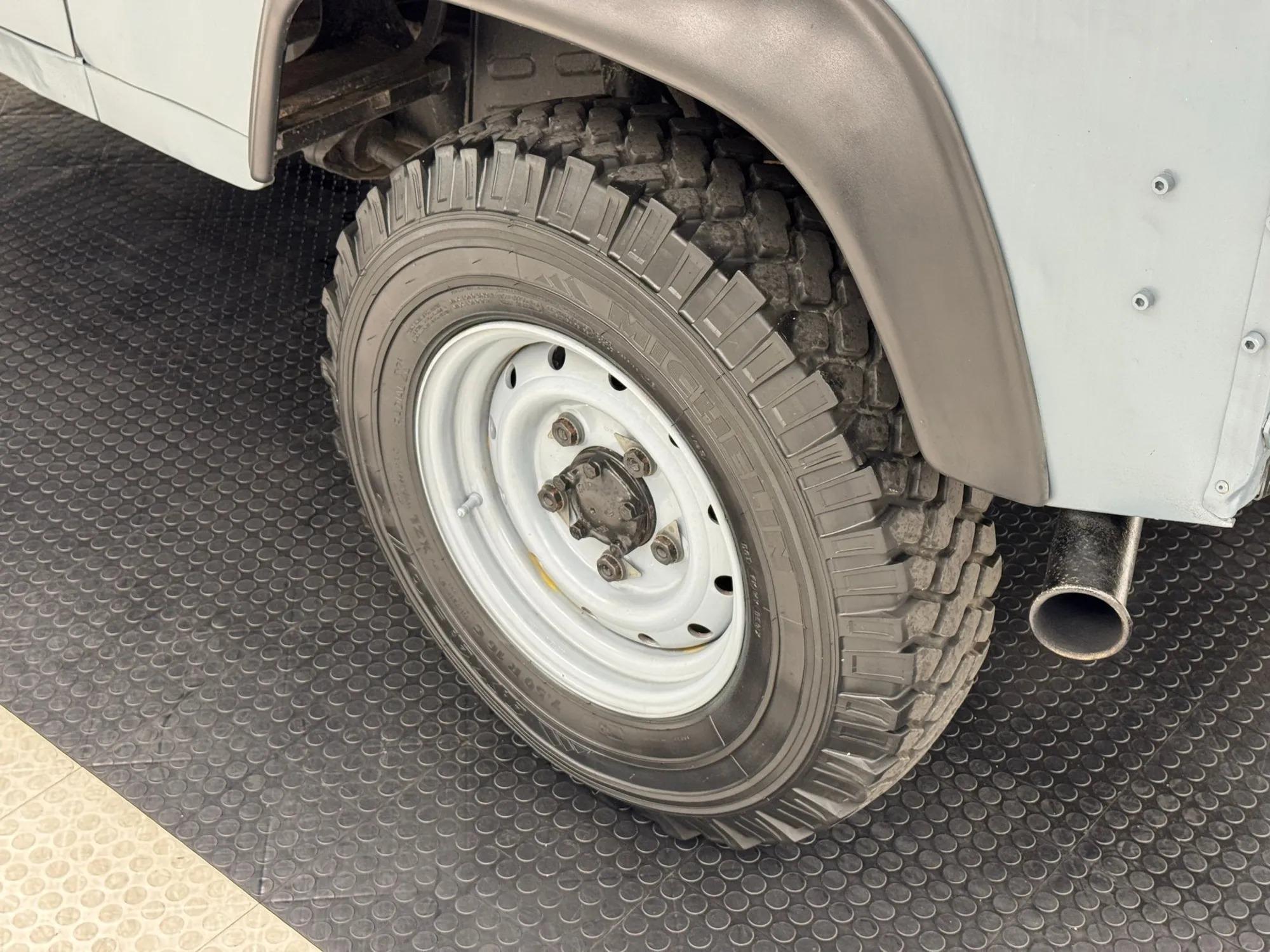 1998 Land Rover Defender 110