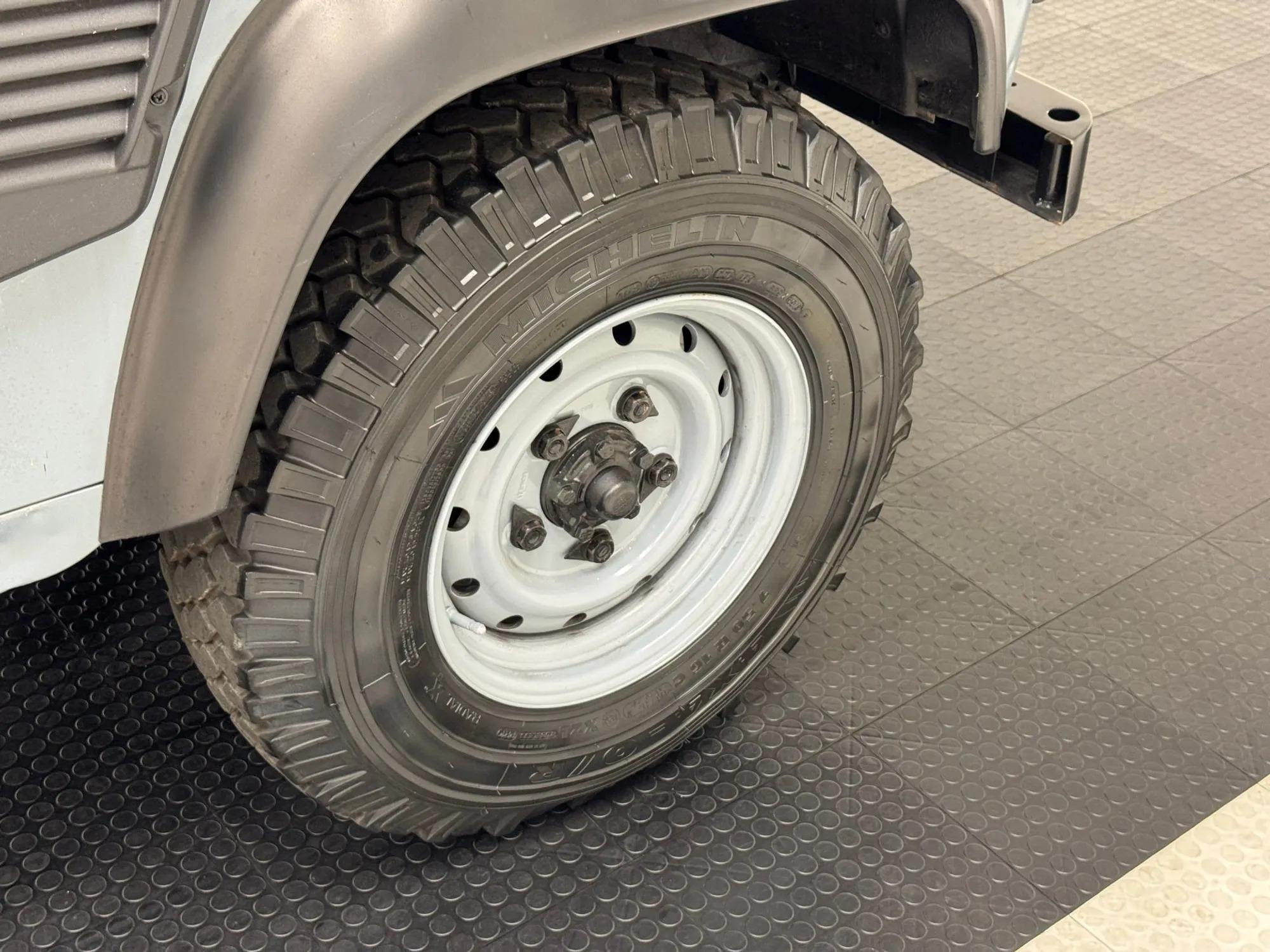 1998 Land Rover Defender 110