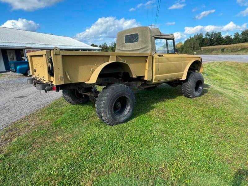 1969 Jeep M715
