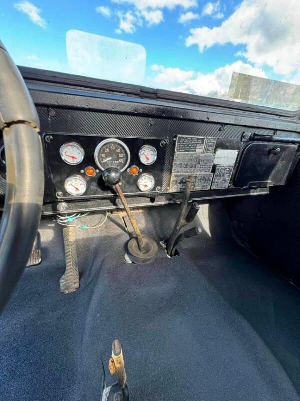 1969 Jeep M715
