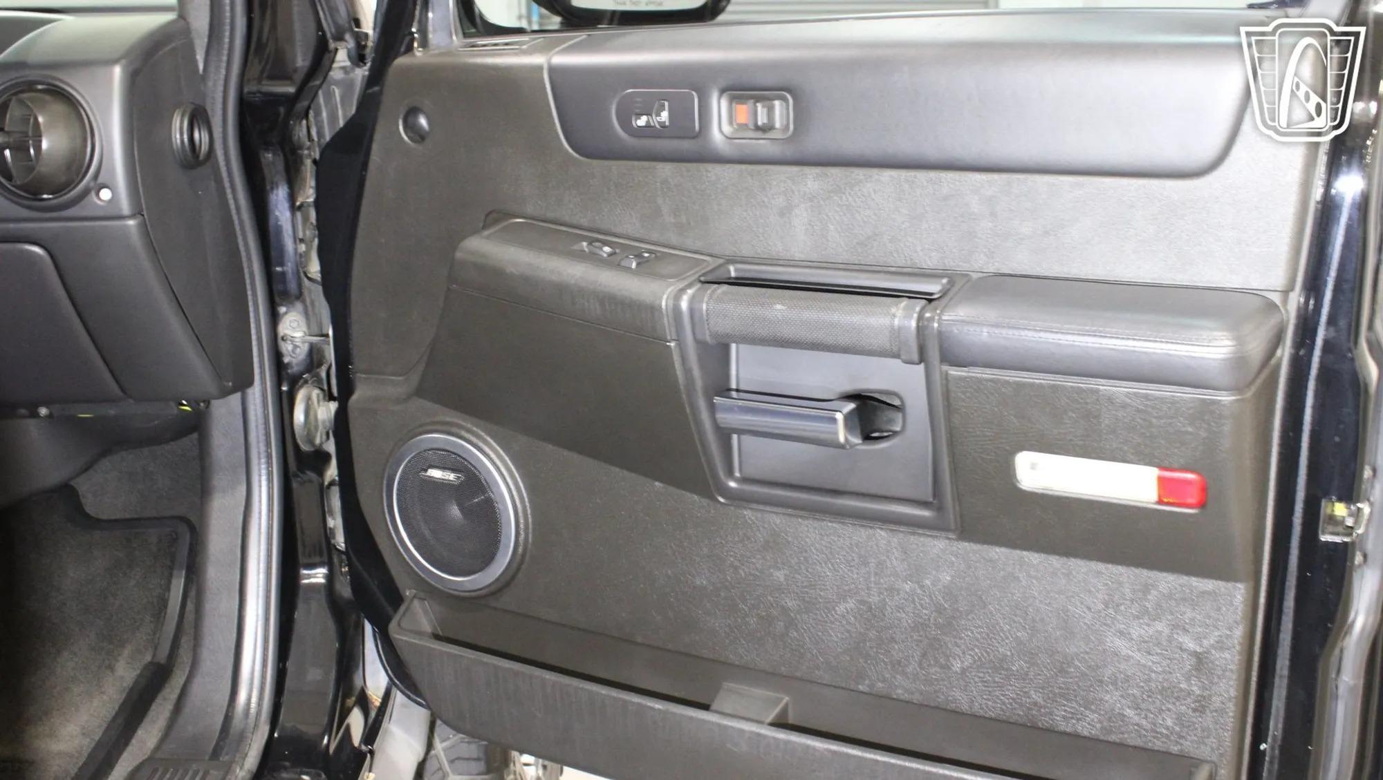 2005 Hummer H2 SUT