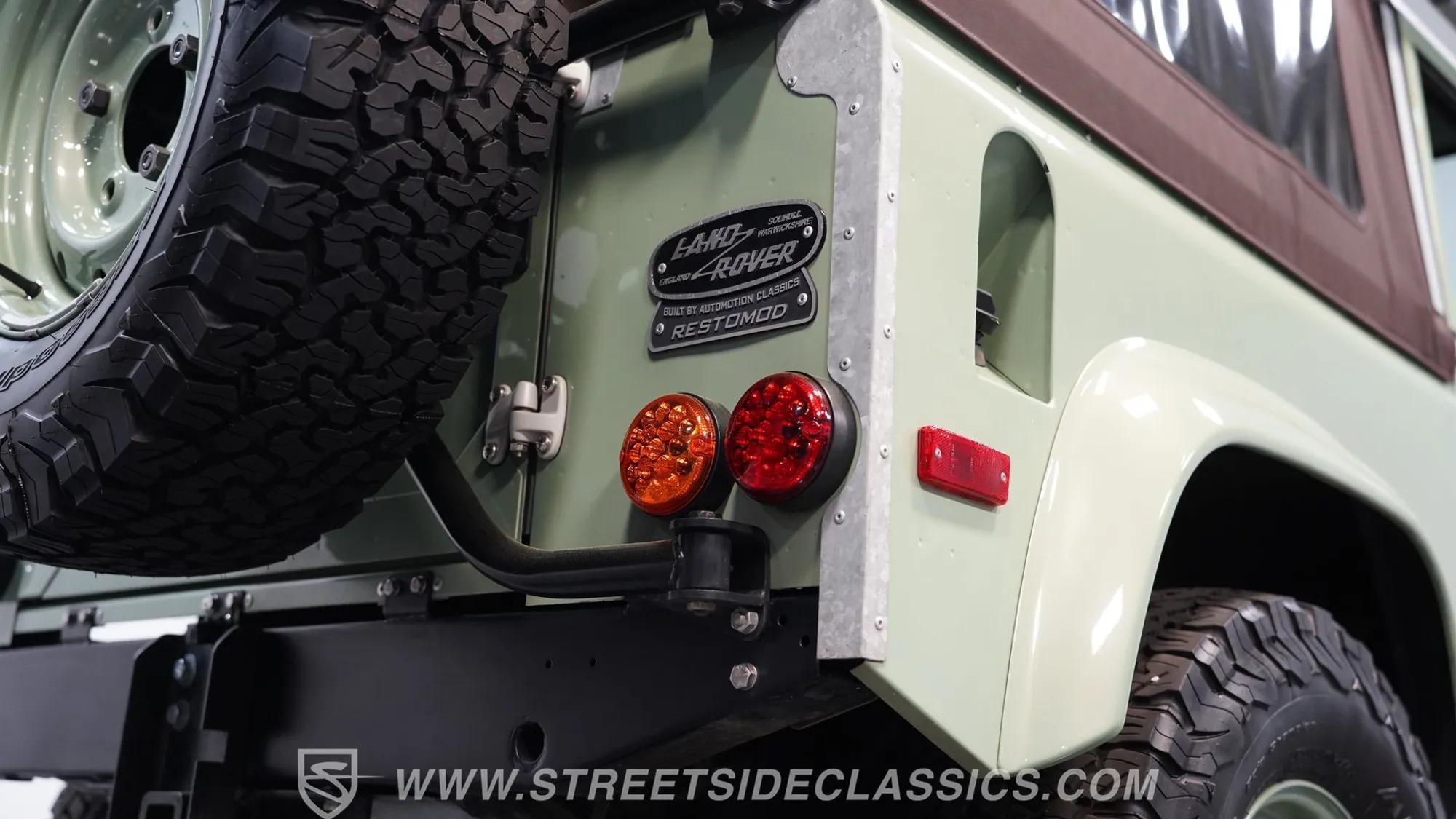 1997 Land Rover Defender 90 NAS