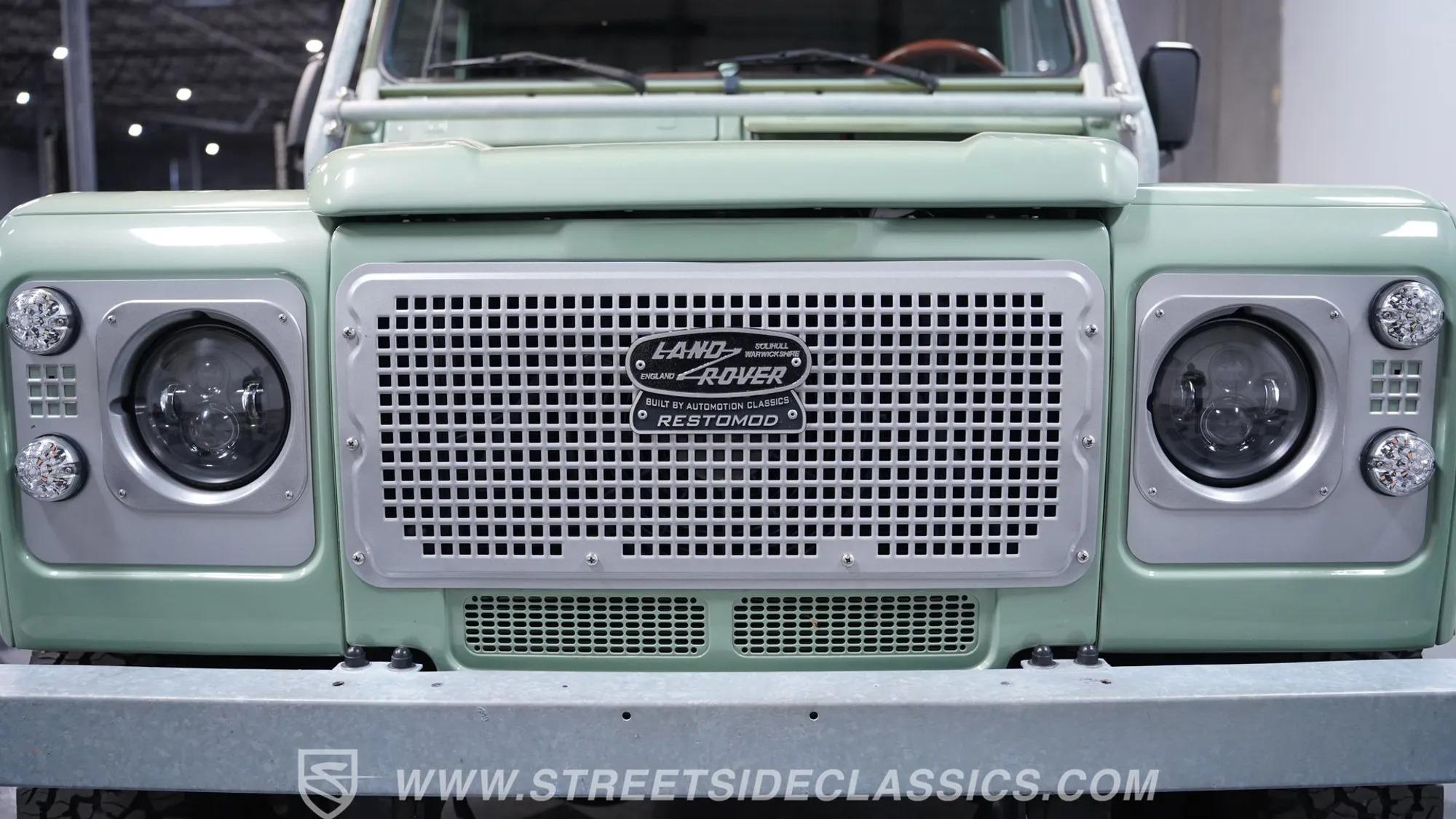 1997 Land Rover Defender 90 NAS