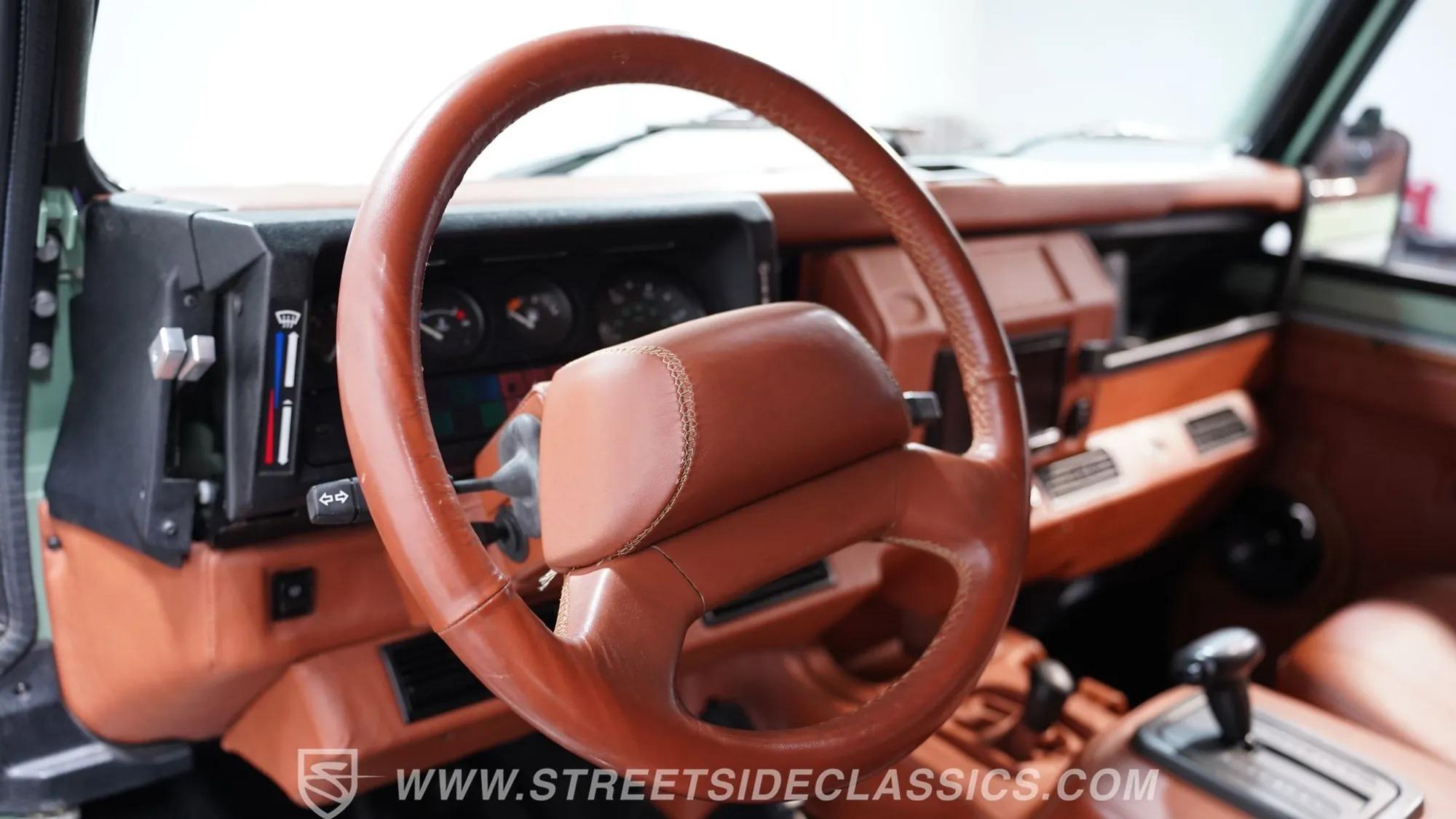 1997 Land Rover Defender 90 NAS