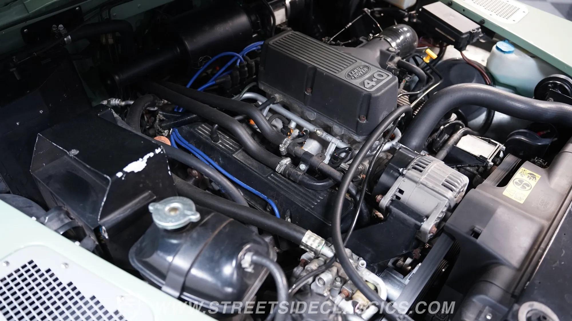 1997 Land Rover Defender 90 NAS