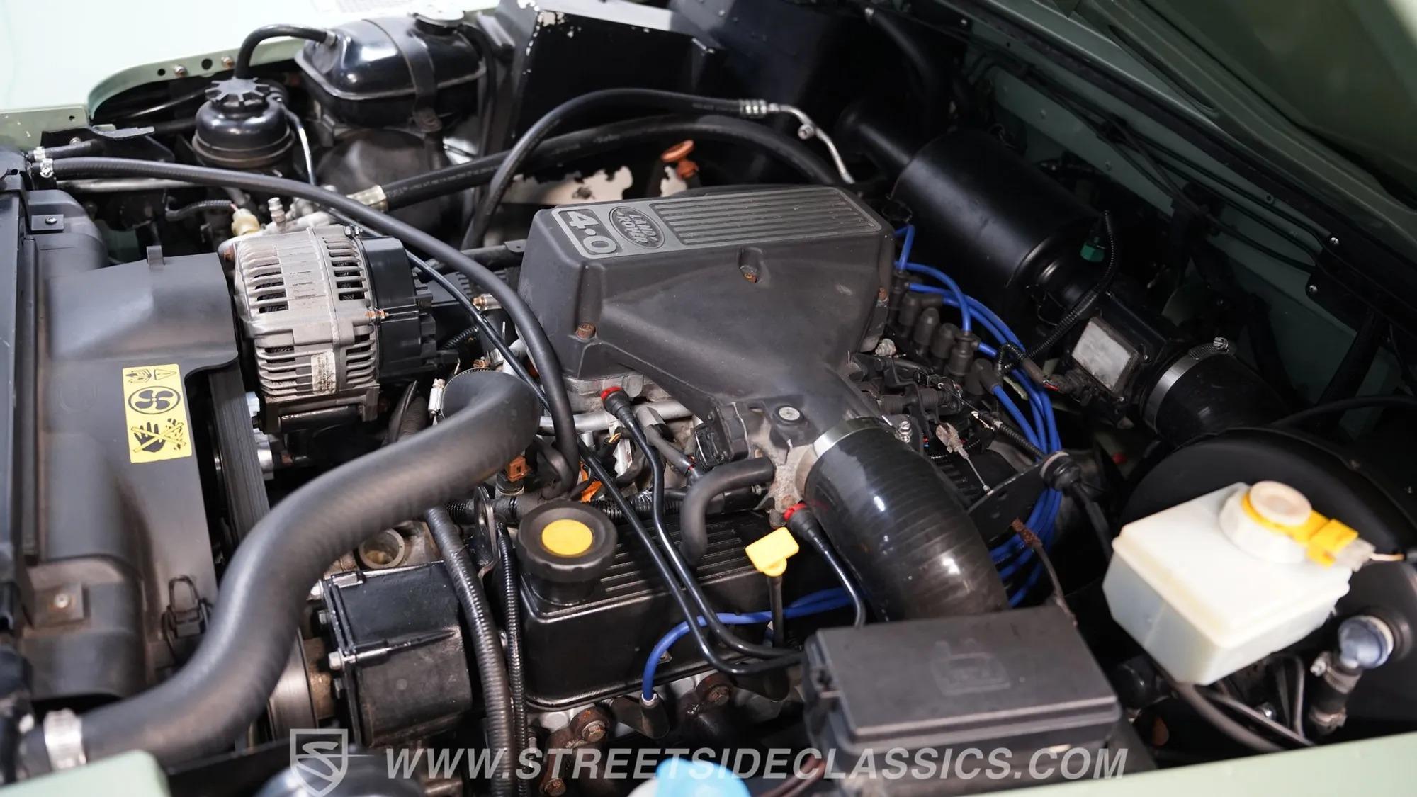 1997 Land Rover Defender 90 NAS