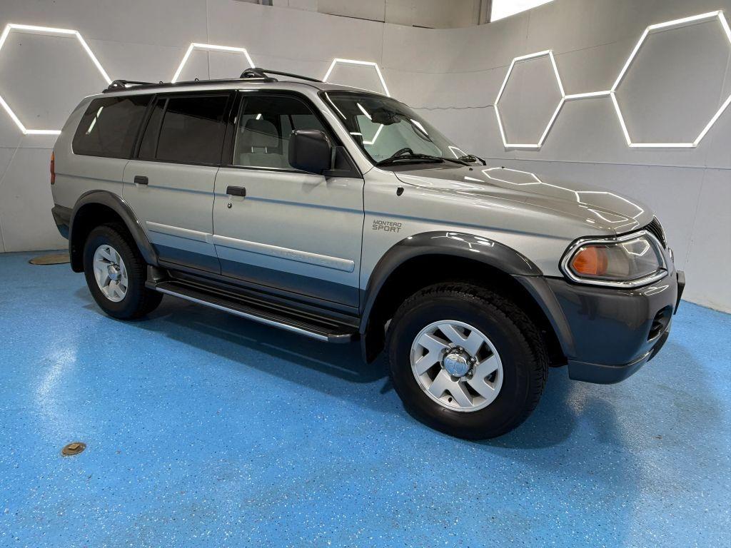34k-Mile 2000 Mitsubishi Montero Sport